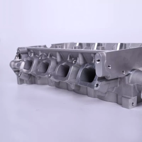 汽油機缸蓋鋁鑄件