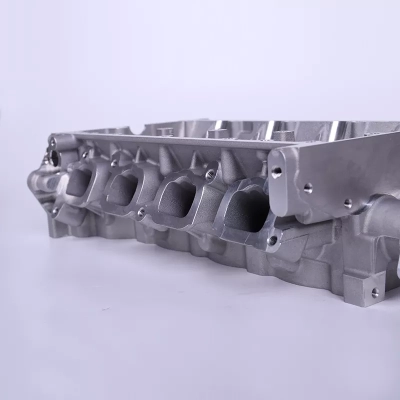 汽油機(jī)缸蓋鋁鑄件