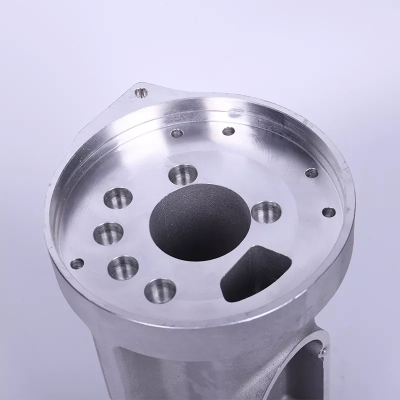 工業(yè)機(jī)器人鋁鑄件