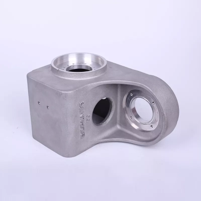 工業(yè)機(jī)器人鋁鑄件